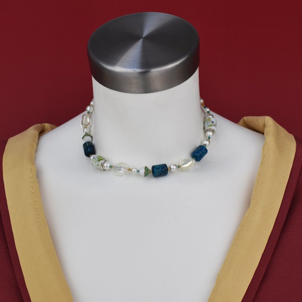 Colorful multi beads and pearl choker necklace, handmade y2k jewelry - Picture 8 of 12